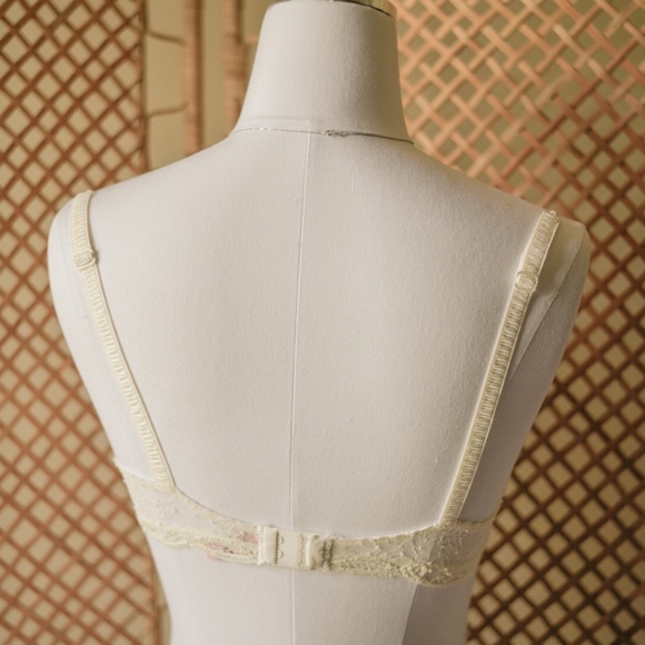 SOLD Agent Provocateur bra - Picture 3 of 5